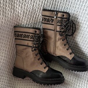 Sam & Libby Beige and Black Canvas Lace-Up Combat Boots with Side Zip